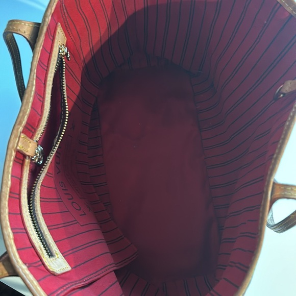 Louis Vuitton tote bag, large in size very well kept - Picture 3 of 6